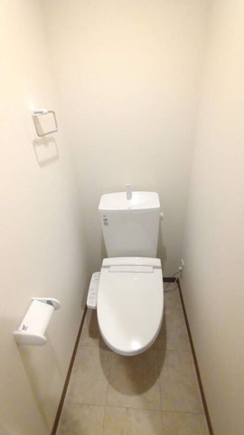 Ｉｒｉｓのトイレ|落ち着いた色調のトイレです(参考写真です)