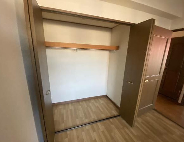 木崎台マンションの収納|こまごまとしたものを収納できそうですね