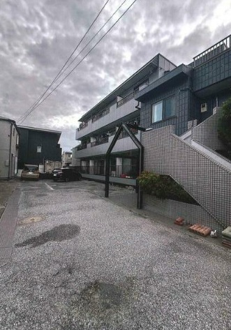 ハイツ坂の外観|外はこのようになっています