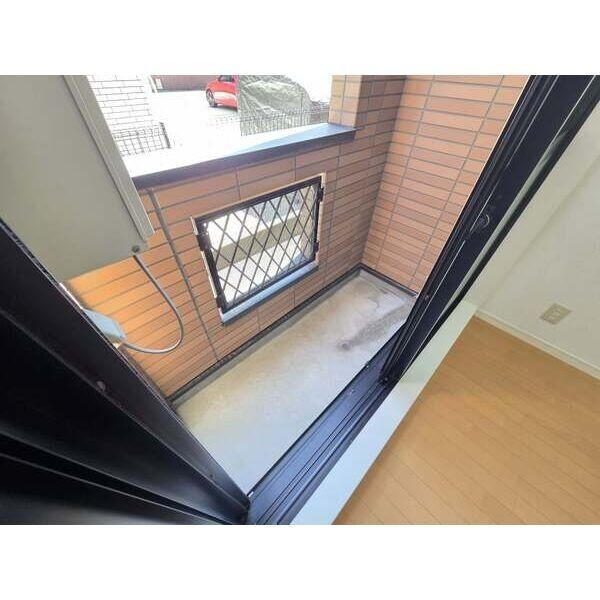 Loft4千種　名古屋市賃貸　仲介手数料無料のバルコニー