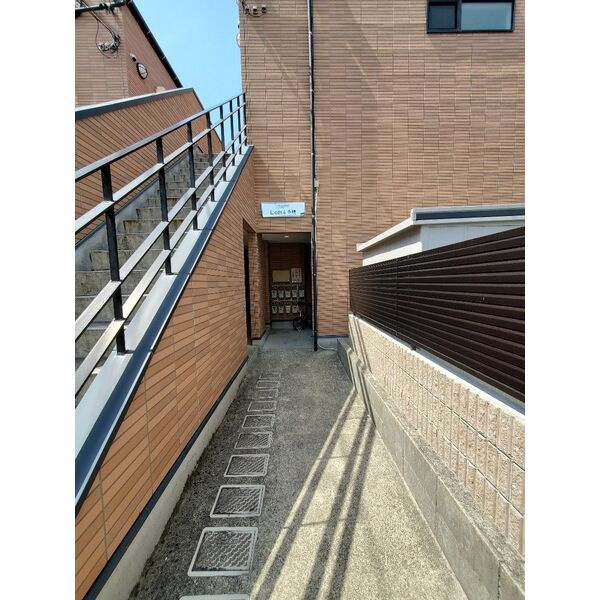 Loft4千種　名古屋市賃貸　仲介手数料無料のロビー