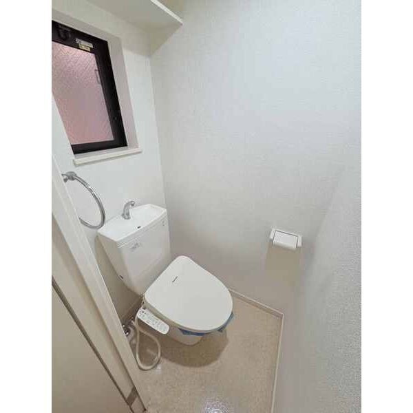 Loft4千種　名古屋市賃貸　仲介手数料無料のトイレ