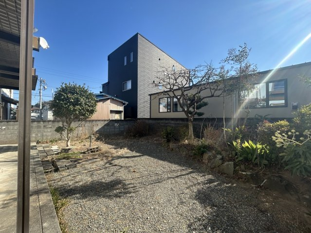 【庭】 | 駿東郡清水町中徳倉 中古住宅 XH06026 | 清水町中徳倉　庭　リフォ－ム前