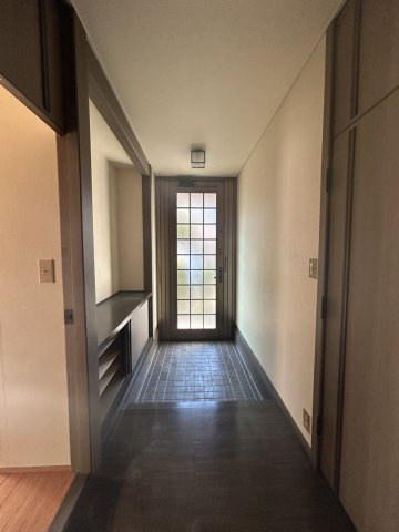 【玄関】 | 駿東郡清水町中徳倉 中古住宅 XH06026 | 清水町中徳倉　玄関　リフォ－ム前