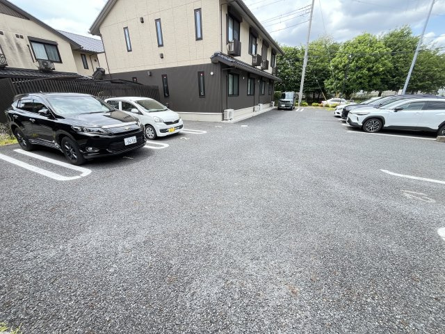 ブリエ　Ⅱの駐車場