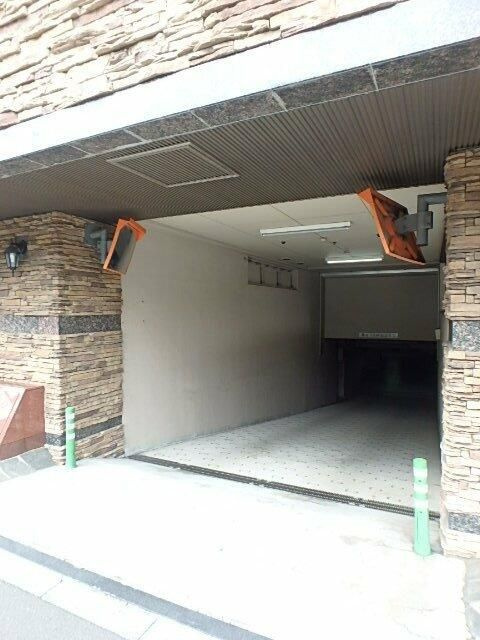 グランド・ガーラ南麻布の駐車場
