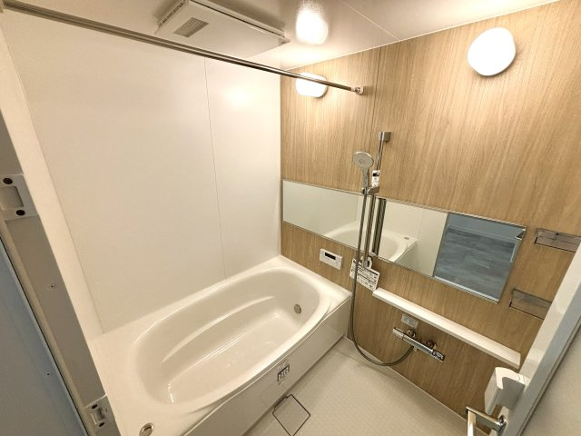 ザ・シーン城北アストロタワーの浴室