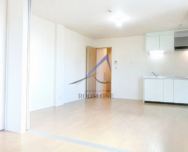 ロイヤルガーデンタカギの居間・リビング|洋室のお部屋です。