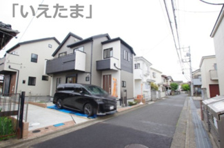 【前面道路含む現地写真】