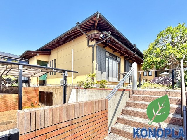 【中古戸建】伊勢崎市宮子町の外観|■外観｜土日のご見学はもちろん、平日・夜間のご案内も大歓迎です♪「今から見たい」や「仕事終わりに見たい」にもご対応できますのでお気軽にお問い合わせください♪