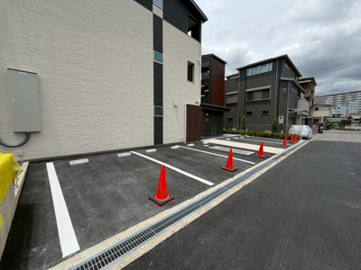 【駐車場】 | メゾンレヴナ木田町