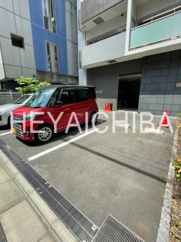 TERA HAUSの駐車場