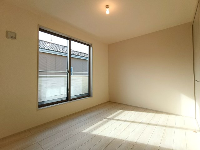 北葛飾郡松伏町松伏　松伏　新築戸建　全9棟の洋室|スタンダードな洋室です