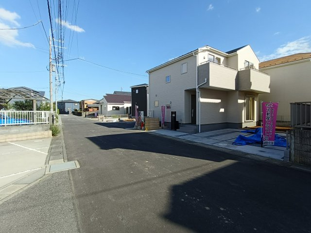 北葛飾郡松伏町松伏　松伏　新築戸建　全9棟の前面道路含む現地写真|前面道路含む現地写真です