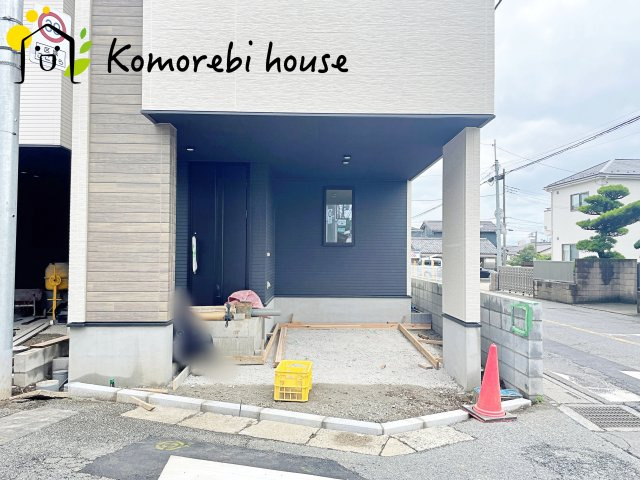 さいたま市大宮区櫛引町　19期　新築一戸建て　KEIAI GRACE　01の駐車場|26.6.18　撮影済み