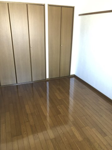 アベニュー穝の居間・リビング|洋室です