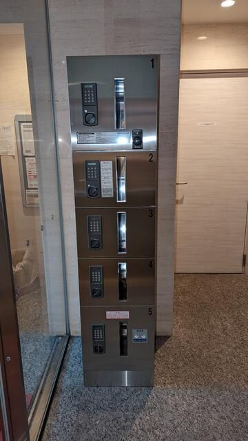 ステージ両国のエントランス