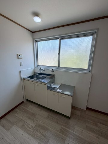 寝屋川コーポラスⅠのキッチン