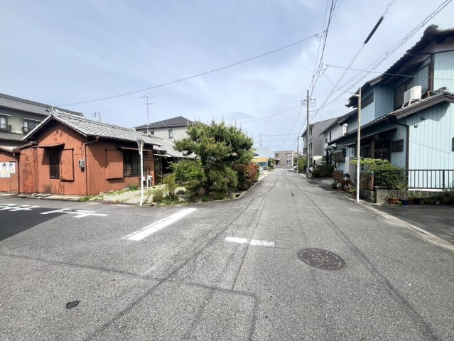 半田市花田町1丁目の前面道路含む現地写真|R8.4.26撮影　南側接道6ｍ！