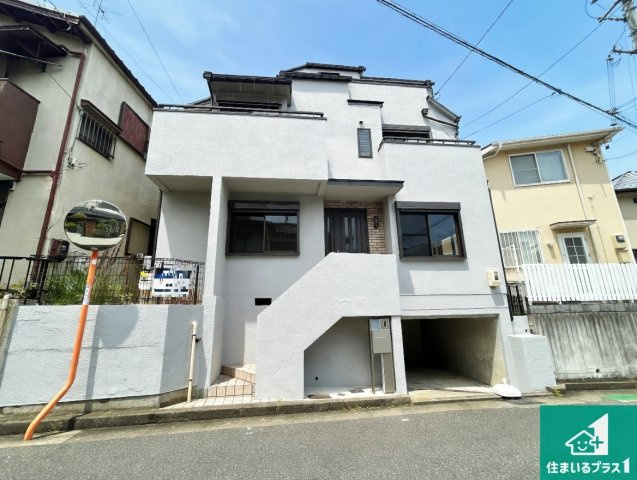 西宮市一ケ谷町　中古一戸建ての外観|お客様に長く安心して住んでいだだける事にこだわった家づくり！住んでからのアフターサービスにもしっかりと取り組んでいます！