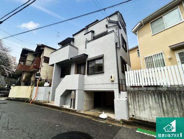西宮市一ケ谷町　中古一戸建ての外観|お客様に長く安心して住んでいだだける事にこだわった家づくり！住んでからのアフターサービスにもしっかりと取り組んでいます！
