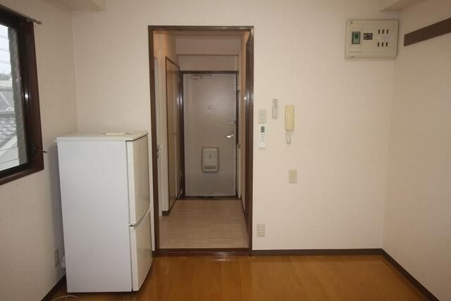 八王子市元本郷町４丁目の賃貸マンションの内装