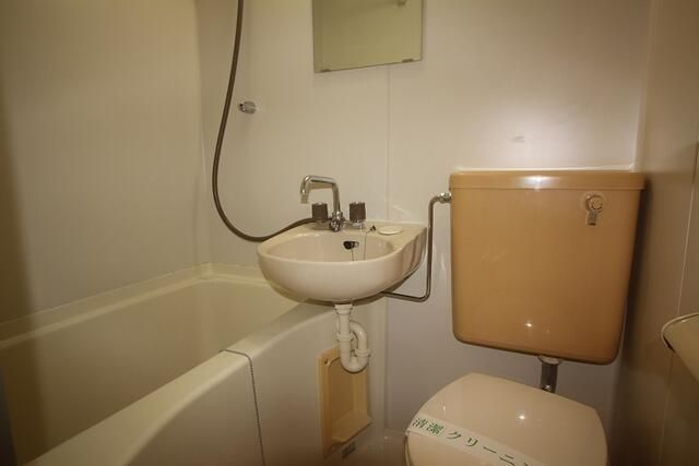 八王子市元本郷町４丁目の賃貸マンションの浴室