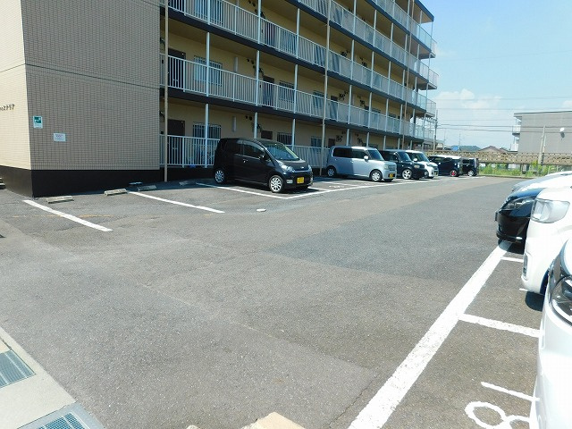 【駐車場】 | ドエルウィステリア
