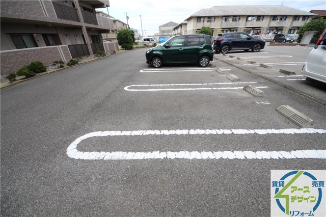 レオーネの駐車場