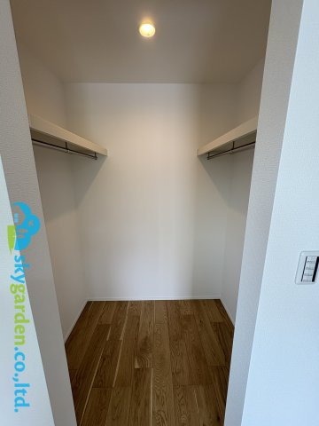 藤沢市片瀬山5丁目　新築戸建　全1棟の収納|大きなスペースがあり、収納には困りません