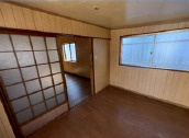 鶴見区今津南中古戸建の洋室|コンパクトで使いやすい洋室です