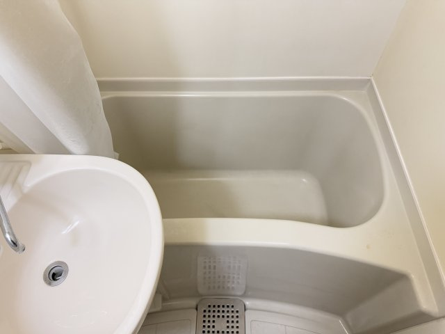 ロイヤルハイツ住吉の浴室