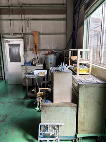 ６６８１４　安八郡輪之内町楡俣中古工場