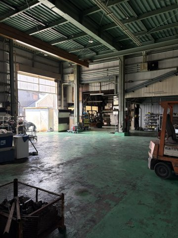 ６６８１４　安八郡輪之内町楡俣中古工場