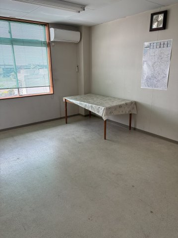 ６６８１４　安八郡輪之内町楡俣中古工場