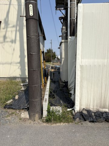 ６６８１４　安八郡輪之内町楡俣中古工場