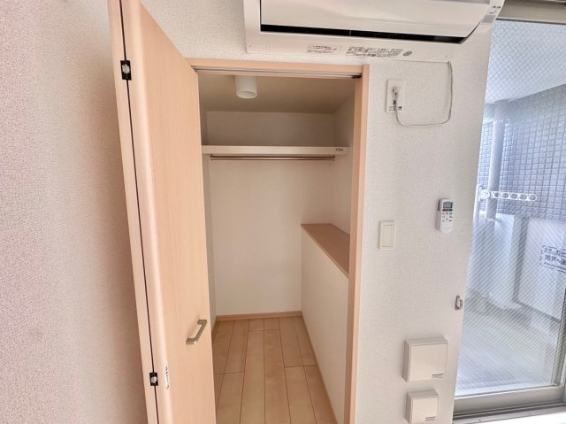 ワイズ　オブリガートの収納