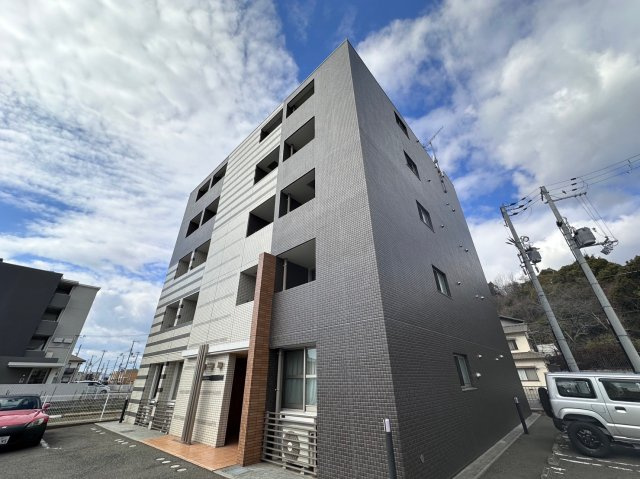 ワイズ　オブリガートの外観
