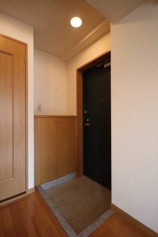 【玄関】