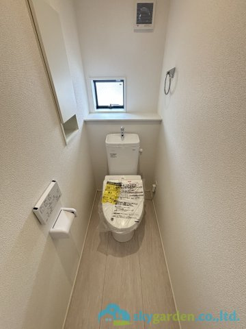 平塚市御殿4丁目15期　新築戸建　全5棟5号棟のトイレ