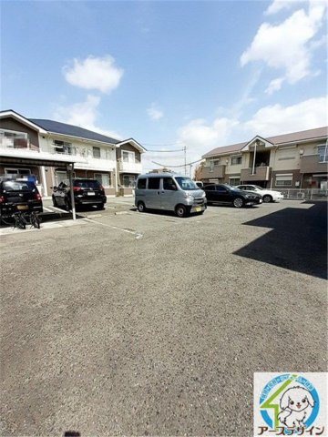 サンロードⅤの駐車場|※類似部屋