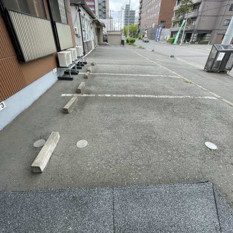 パークスクエアの駐車場