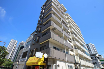 【外観】 | ロイヤルレスト本田 | 外観も気になるポイント
