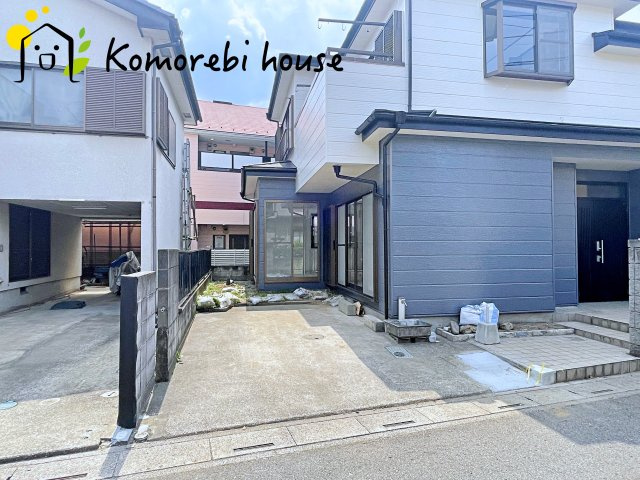 上尾市原市　中古戸建ての駐車場|26.7.16　撮影済み