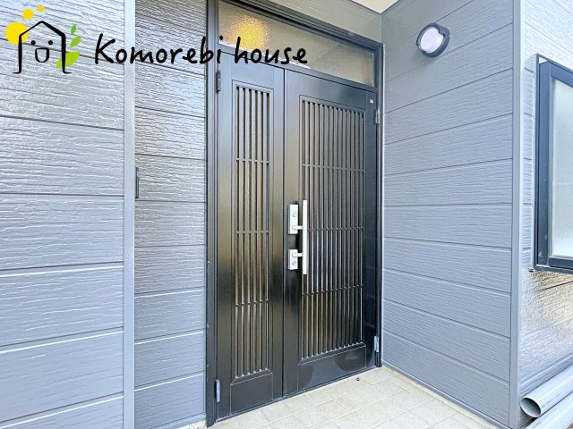 上尾市原市　中古戸建ての玄関|26.7.16　撮影済み