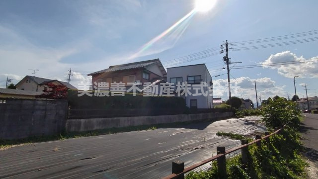 ６６７２３　岐阜市萱場町１丁目土地の外観