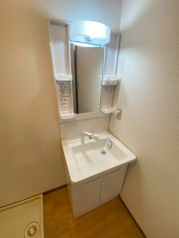 【独立洗面台】