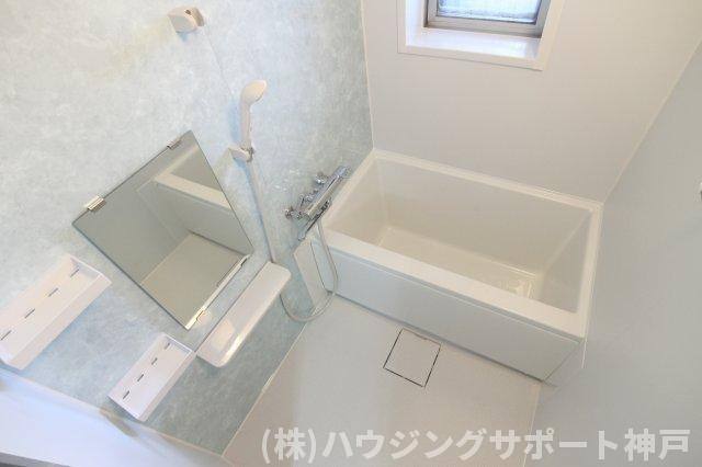 リバーサイドハイツの浴室