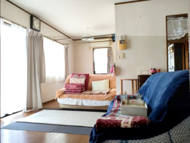 【居間・リビング】 | 東金市家之子　中古戸建
