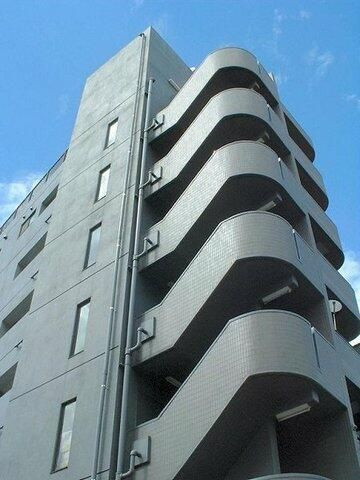 ヒルクレストの外観